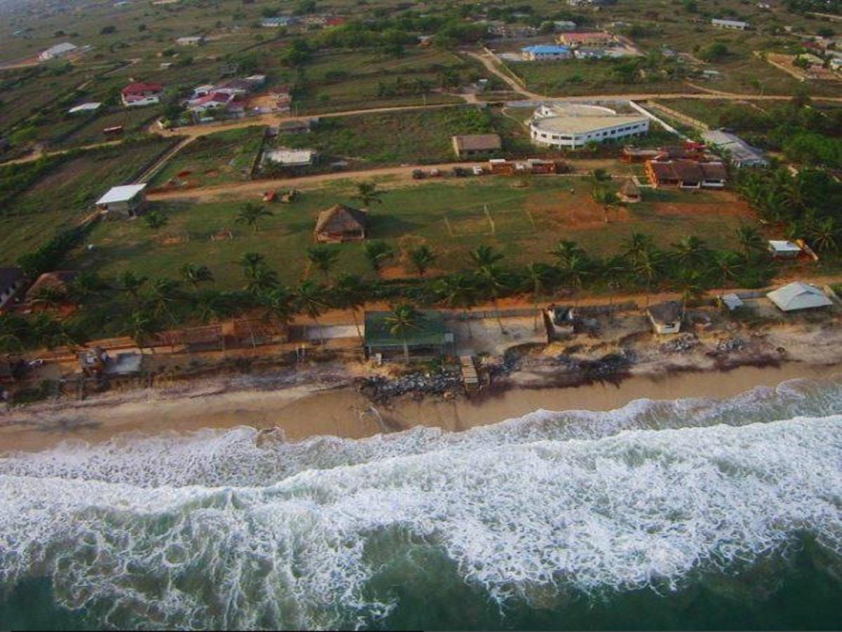 Hotel Sankofa Beach House Kokrobite Exterior foto